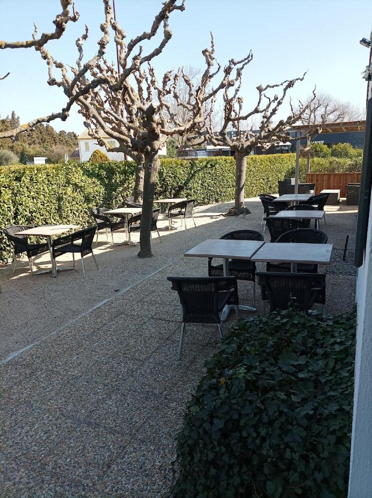 B&B Hotel Avignon Sud Parc Des Expositions Εξωτερικό φωτογραφία