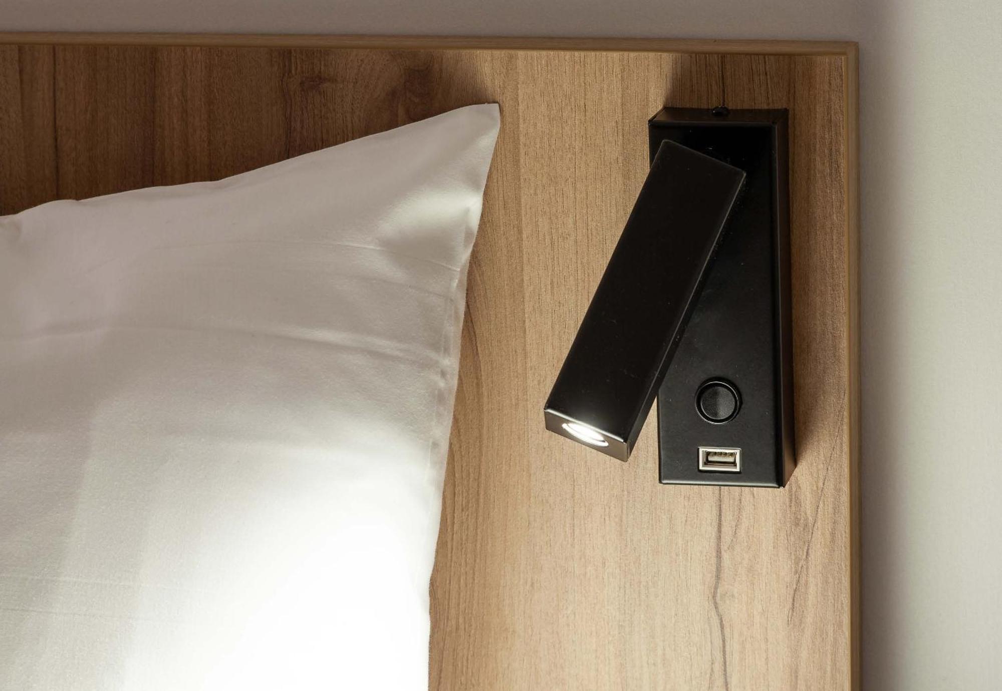 B&B Hotel Avignon Sud Parc Des Expositions Εξωτερικό φωτογραφία